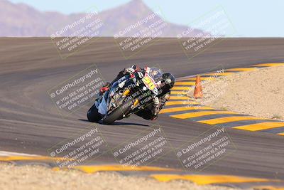 media/Oct-29-2022-CVMA (Sat) [[14c0aa3b66]]/Race 10 Supersport Open/